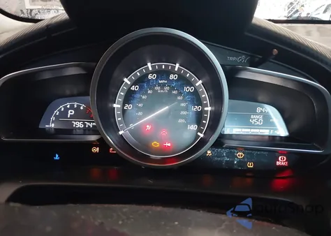 2018 Toyota Yaris Ia из США, поврежденный, VIN 3MYDLBYV3JY328106